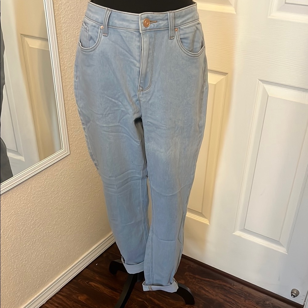 No Boundaries Blue Straight Leg Jeans